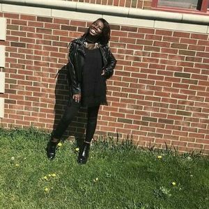 Meet your Posher, J’nya